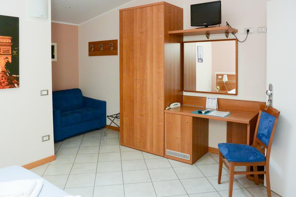 Meuble Abatjour Hotel