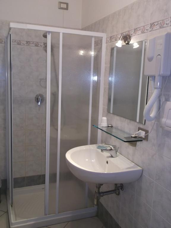 Hotel Meuble Abatjour Mantova
